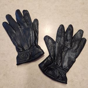 Black Leather Gloves